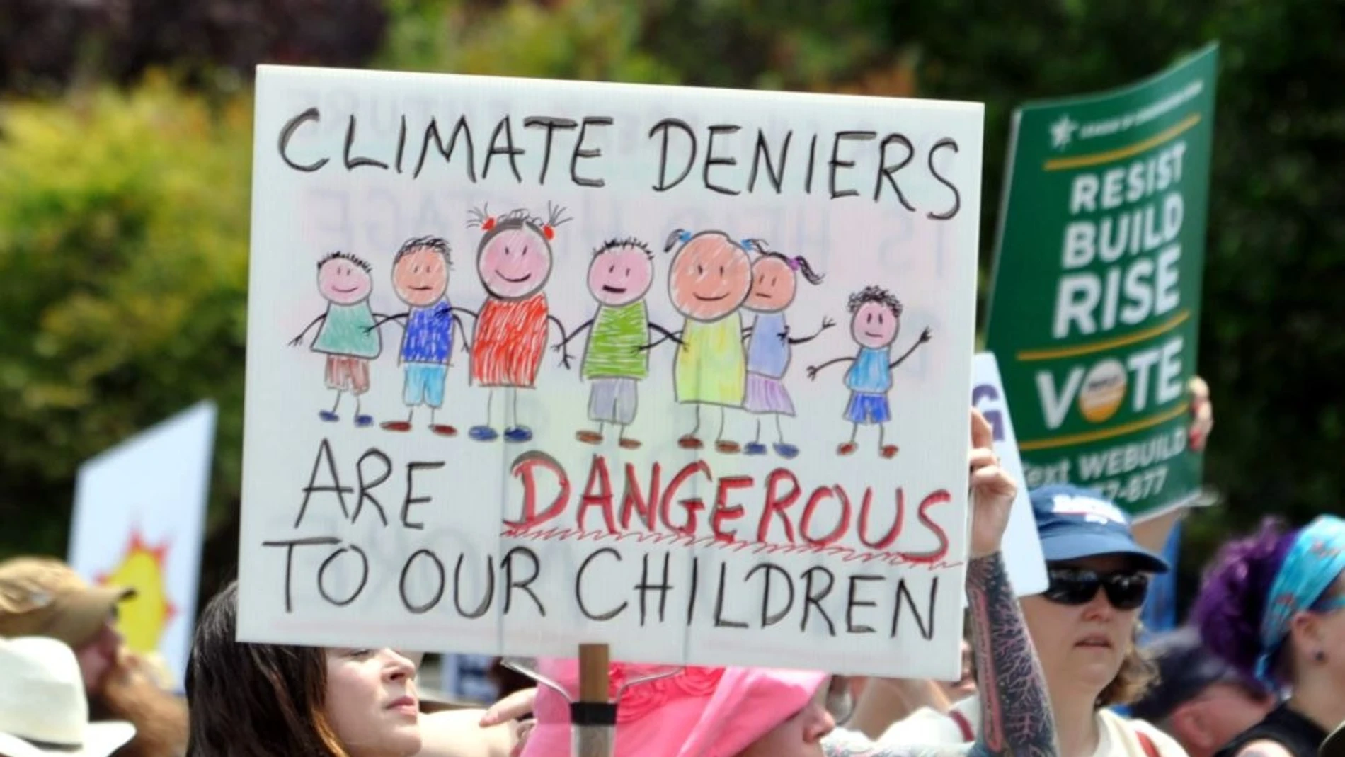 Manifestación contra negacionistas del cambio climático