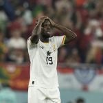 Iñaki Williams se lamenta después de tener la oportunidad del 3-3 de Ghana a Portugal