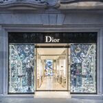 Una céntrica tienda en una gran ciudad