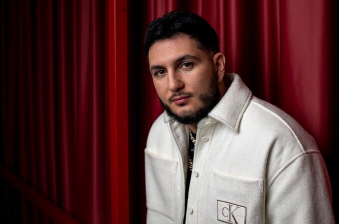 Omar Montes va a cantar en el Mundial de Qatar 2022