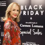 Carmen Lomana en su mercadillo benéfico