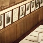 En cada una de las salas de Can Culleretes se pueden observar pedazos de Historia a través de sus fotografías