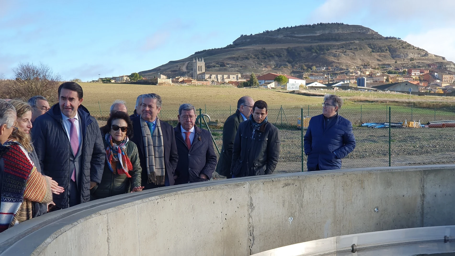 Suárez-Quiñones visita la nueva EDAR de Castrojeriz