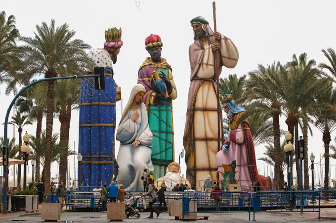 Cómo se hicieron las piezas del belén de Alicante, el más grande del mundo desde 2019