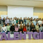 Ciclo ‘Stem Talent Girl’ titulada ‘Una bióloga evolutiva con mirada de primate’, a cargo de la investigadora experta en genética vinculada a los dientes, Leslea J. Husk