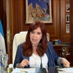 Cristina Kirchner, condenada a seis años de cárcel e inhabilitación perpetua por corrupción