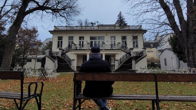 Villa Klimt, donde aún perdura el último rosal del autor modernista