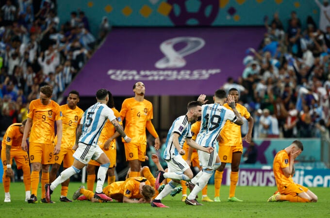 Argentina, en el arranque de su celebración para semifinale