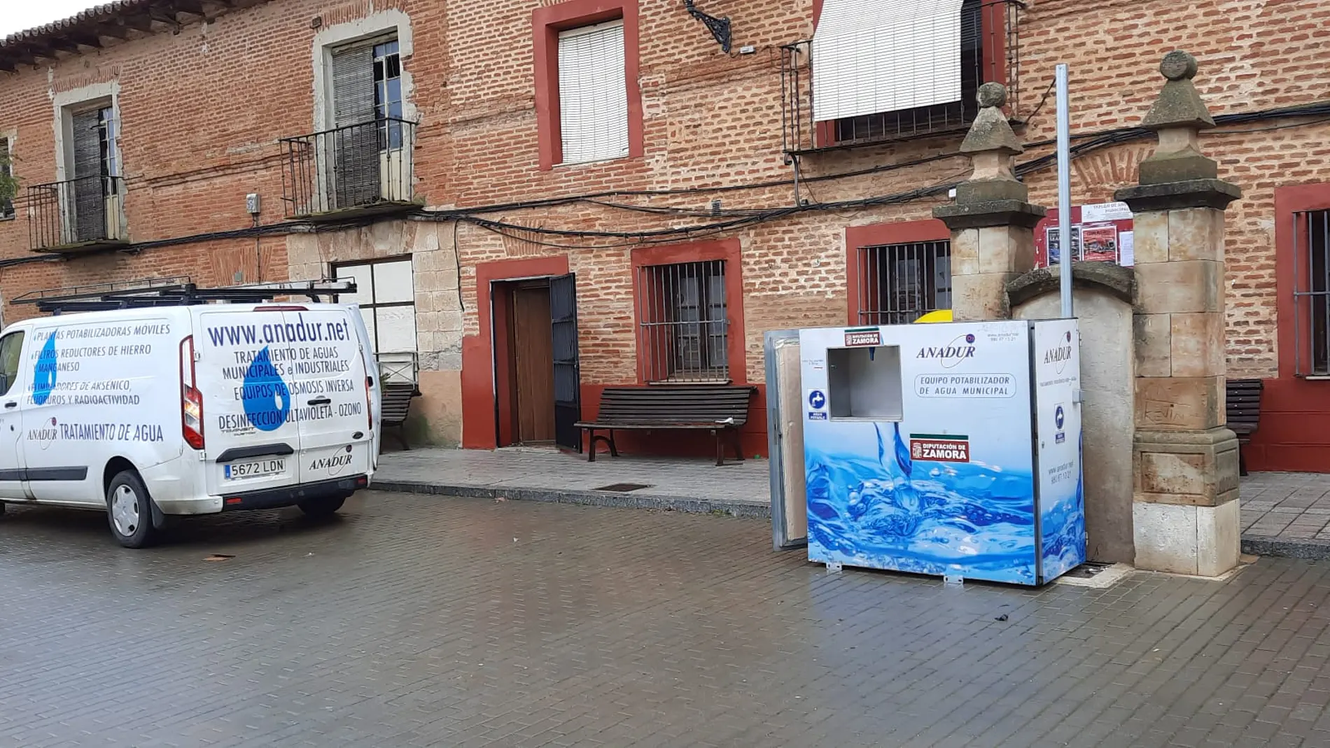 La Diputación de Zamora instala una planta potabilizadora portátil en Tagarabuena (Toro, Zamora)
