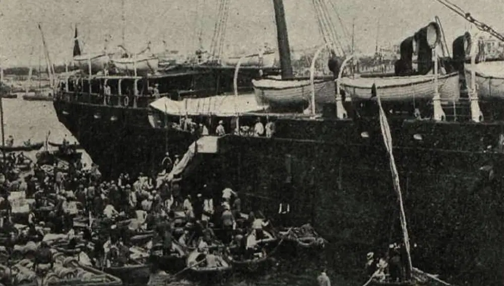 Llegada del vapor “Alicante” a Barcelona con los supervivientes, 1 de septiembre de1899