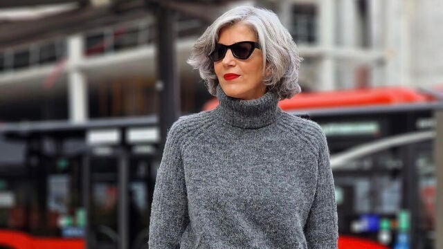 Carmen Gimeno con falda punto de lentejuelas de Zara.