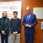 La rectora de la UCAV, María del Rosario Sáez Yuguero; la directora general de Universidades e Investigación de la Junta de Castilla y León, Blanca Ares; Alberto Blázquez Sánchez; y el delegado territorial de la Junta, José Francisco Hernández