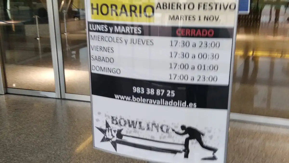 Horario de la Bolera ubicada en el primer piso