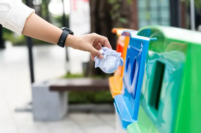 Los colores de los contenedores de reciclaje (Ecoembes Dudas)