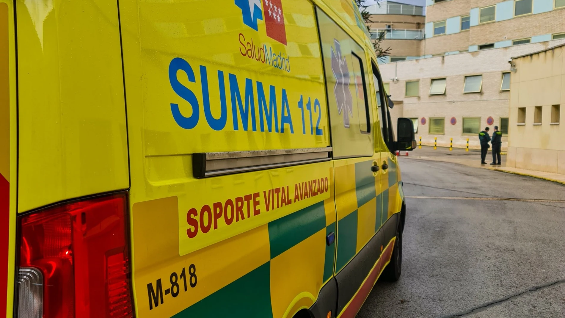 Una asociación de técnicos de emergencias denuncia la agresión sufrida por un equipo del Summa del Hospital del Sureste