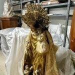Imagen de la Virgen de los Desamparados retirada del Ayuntamiento que regresará a las dependencias del consistorio.