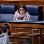 La ministra de Igualdad, Irene Montero, y el portavoz de Unidas Podemos en el Congreso, Pablo Echenique