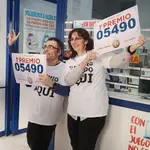 Los loteros de Jerez que han vendido un décimo de &#39;El Gordo&#39; de Navidad. EUROPA PRESS