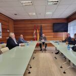 Reunión del consejero Gerardo Dueñas con los representantes del Consejo de Colegios Oficiales de Veterinarios de Castilla y León