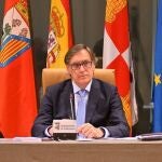 Carlos García Carbayo preside el Pleno del Ayuntamiento de Salamanca