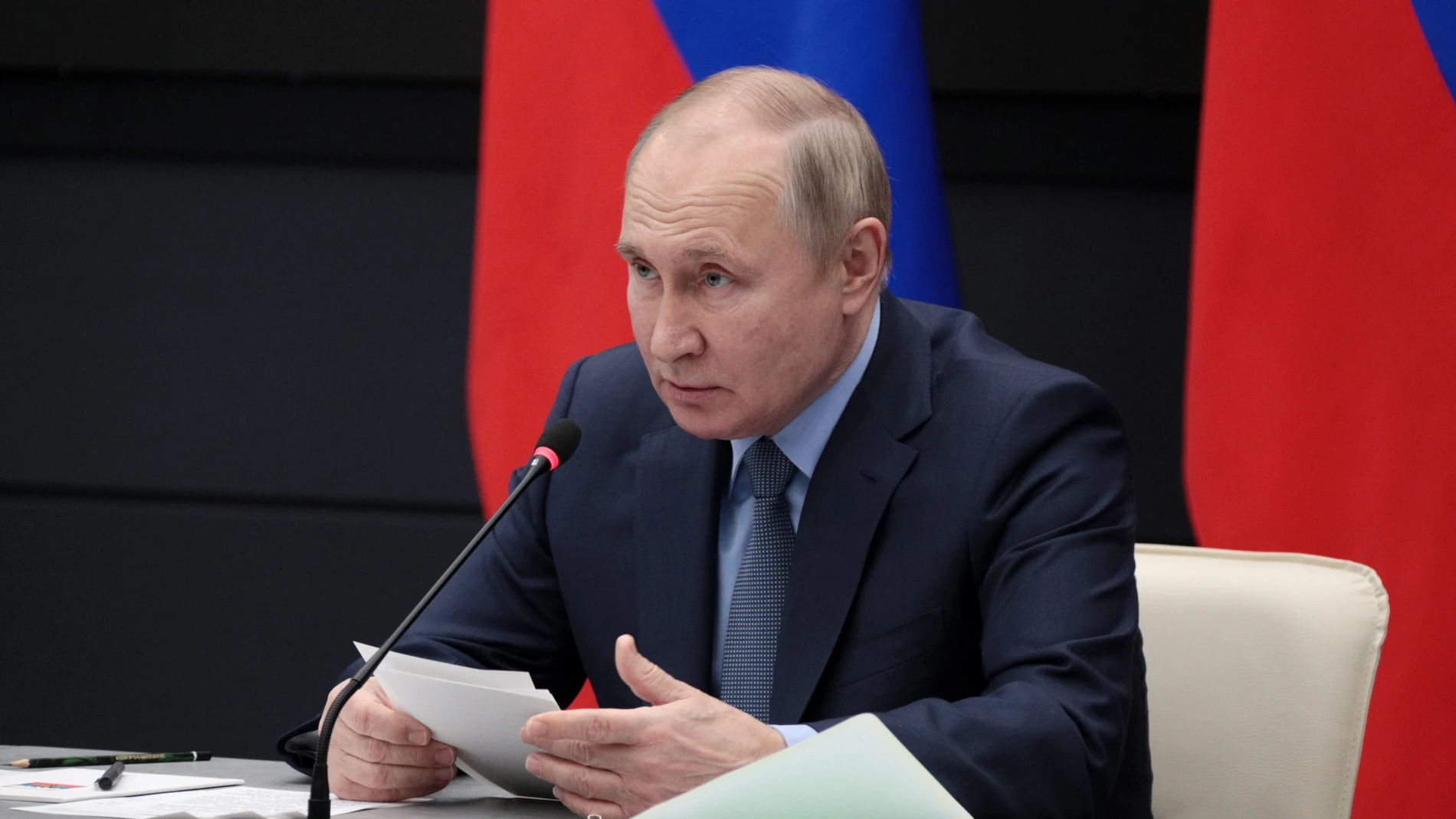 El presidente ruso, Vladimir Putin, preside una reunión con líderes de empresas del complejo militar-industrial en Tula
