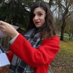La joven ilustradora Uxue Rodriguez muestra su calendario 2023 con la temática de la saga del Señor de los Anillos