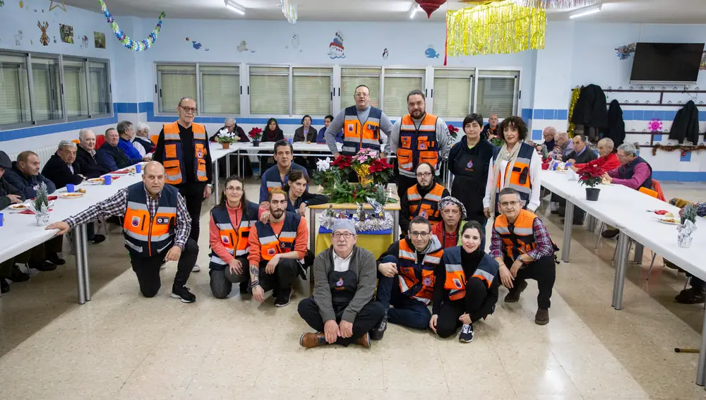 Cena solidaria de nochebuena de la agrupación de Protección Civil de Zamora