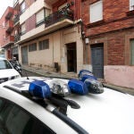 Un detenido por la muerte violenta de una mujer en su vivienda de la calle Pedro de Dios del barrio San Esteban de León