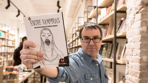 El autor ha querido reivindicar el cine de terror que se rodó en España durante los años setenta.