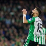 Álex Moreno con el Betis.