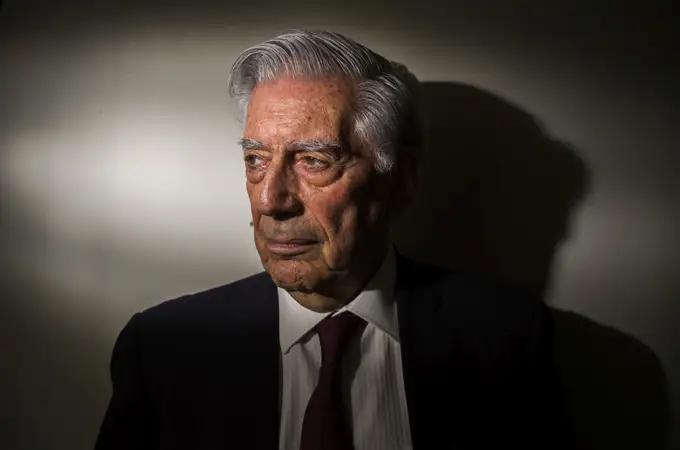 Mario Vargas Llosa: «Lo que más temo hoy son las falsas soluciones que vemos en la vida política»