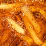 El olor a fritanga es uno de los más pegajosos y molestos | Fuente: Dreamstime