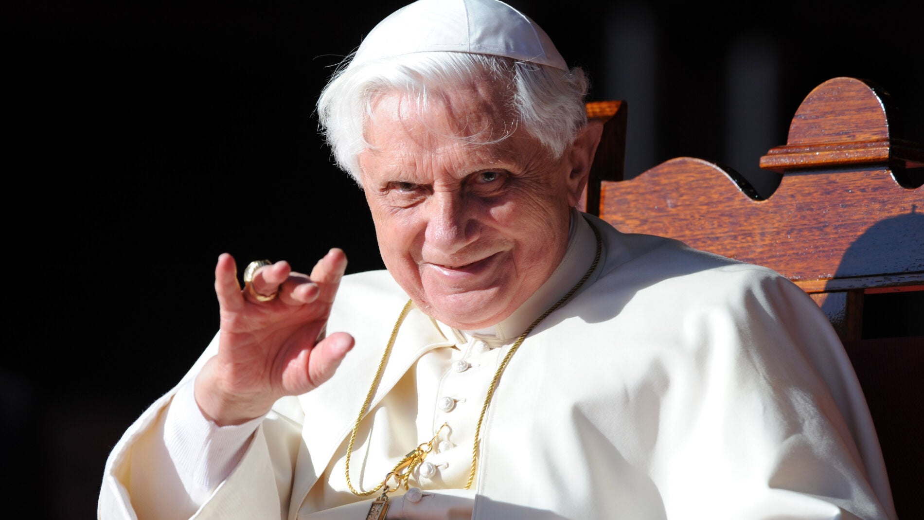 Moreno Lamenta La Muerte De Benedicto XVI Y Destaca Que Su Obra ...