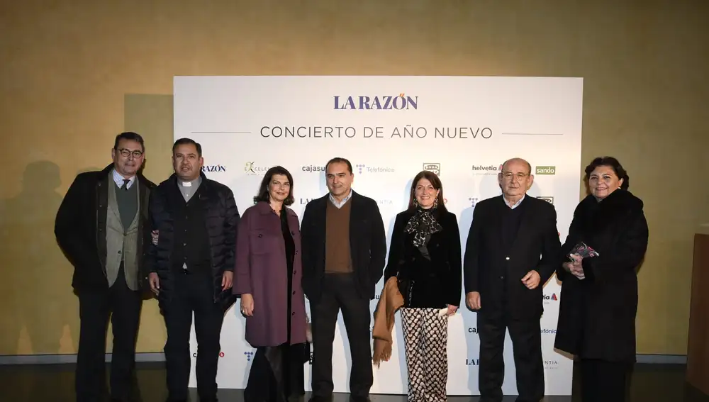 Salvador Pérez, Jesús Toro, Olga Blanco, María J. Bernarde, José Vázquez, Carmen M. Vázquez y Juan Luis Álvarez