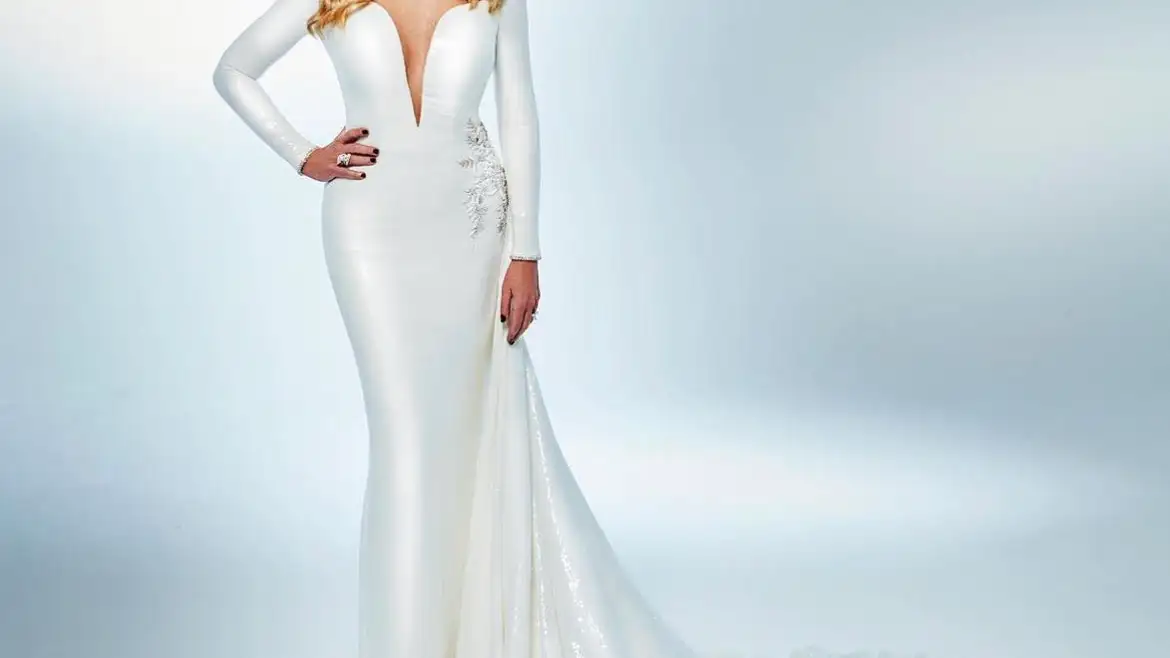 Ana Obregón de blanco para dar las campanadas.