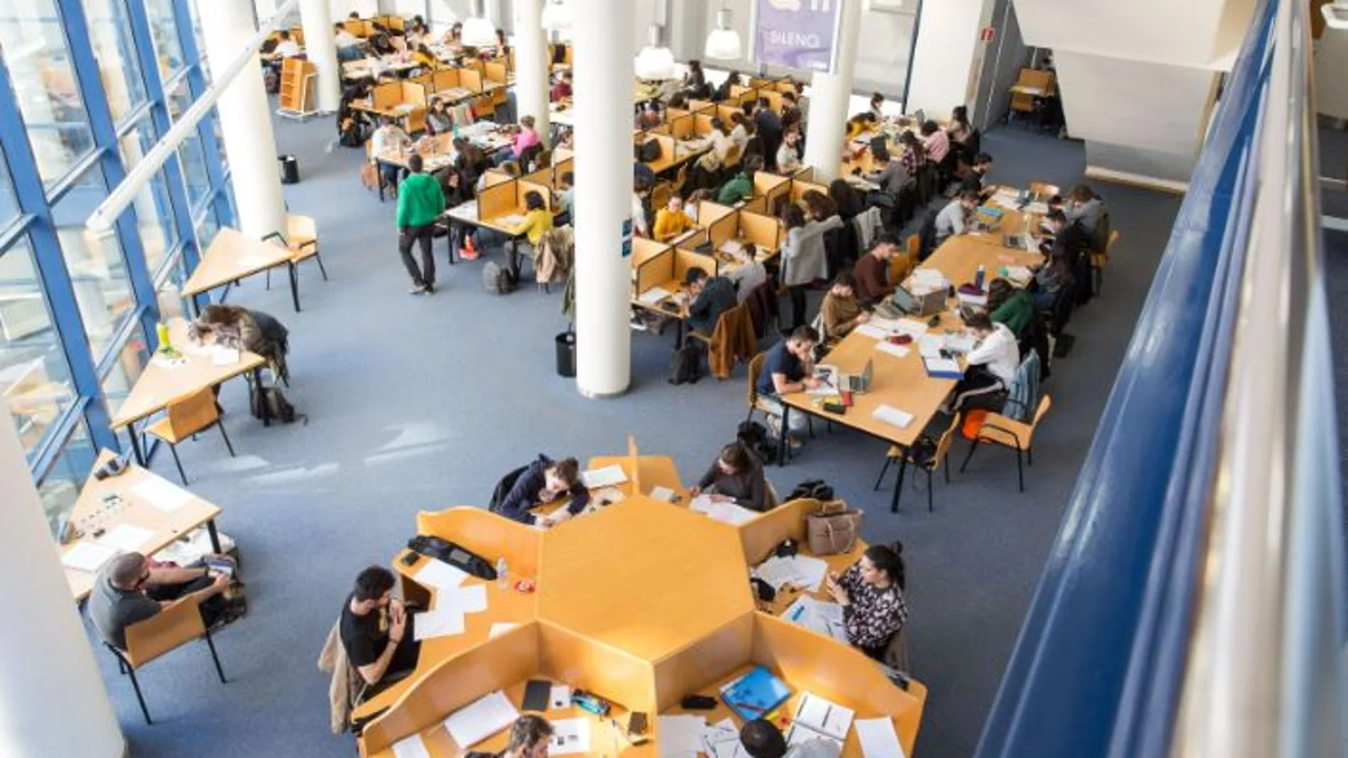 Estudiantes de la Universidad Jaime I de Castellón