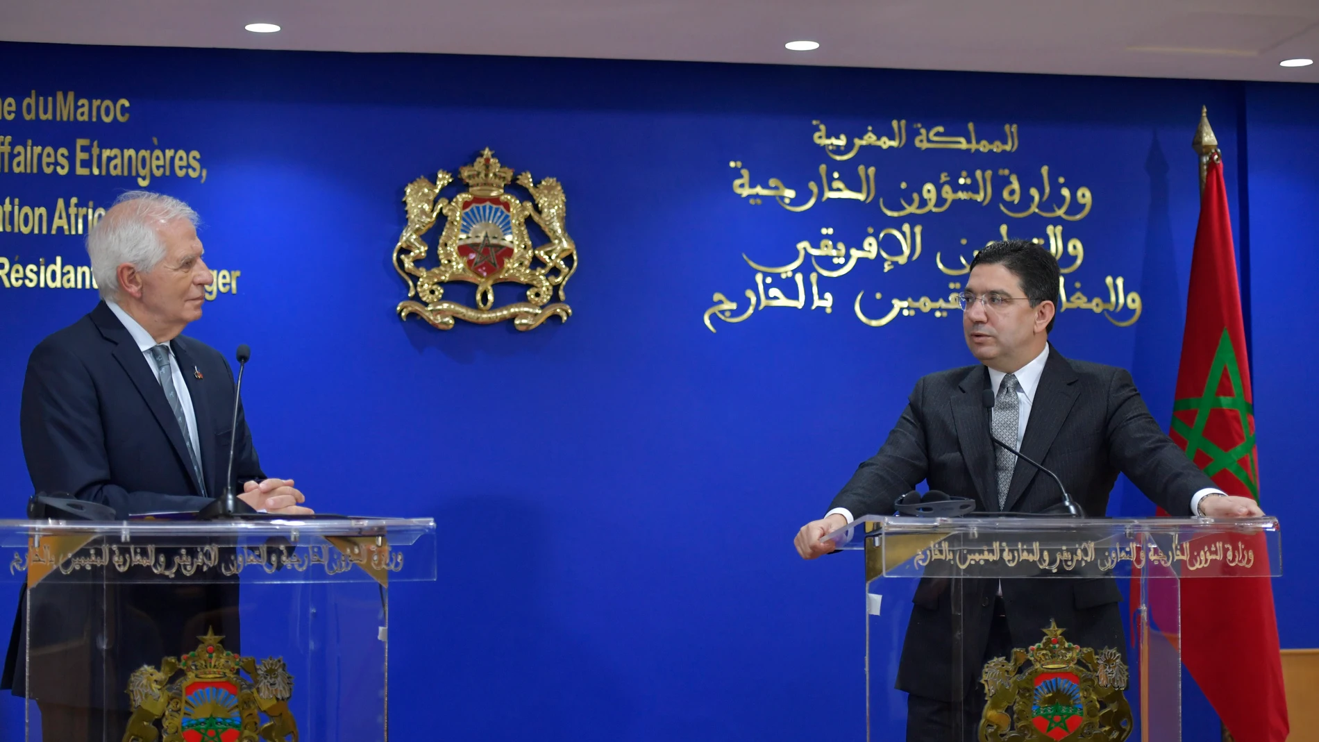 El ministro de Exteriores marroquí, Nasser Bourita, y Josep Borrel, alto representante de la Unión Europea en una conferencia de prensa el pasado 5 de enero