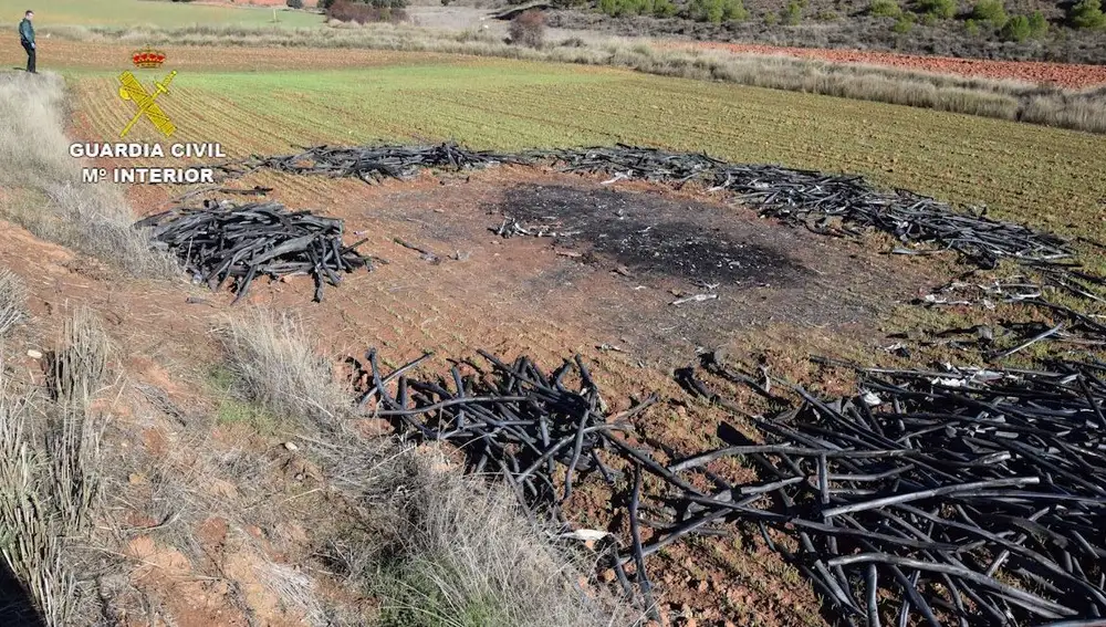 A los ladrones se les imputa el robo con fuerza de más de 8.000 kilos de hilo de cobre