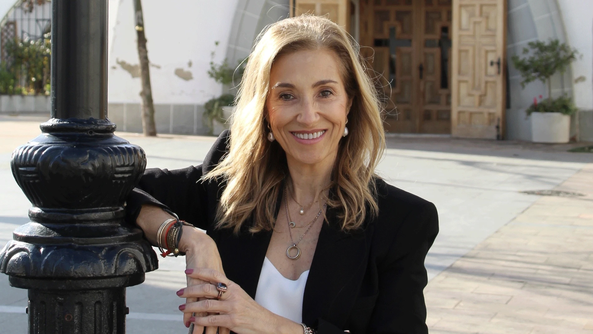 Ana Calero, candidata de Villanueva del Pardillo; Lidia Cerezo, candidata por El Vellón; y Fernando Romo, candidato por Algete.