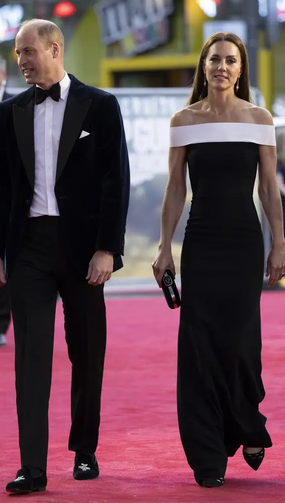 El Príncipe Guillermo y Kate Middleton, en el estreno de una película