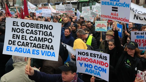 Agricultores se manifiestan este martes en Madrid en contra del recorte del Trasvase Tajo-Segura
