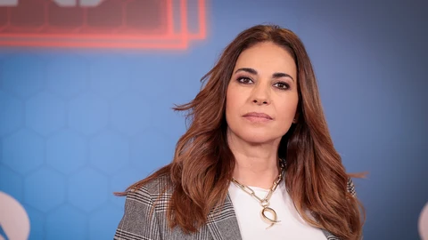 Mariló Montero apuesta por los pantalones de piel más tendencia.
