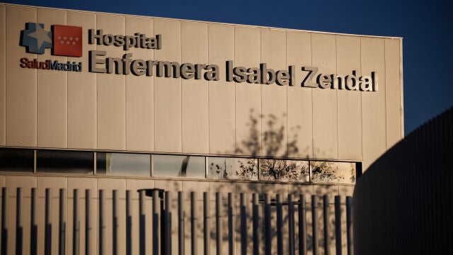 Exterior del Hospital Público Enfermera Isabel Zendal, a 13 de enero de 2023, en Madrid