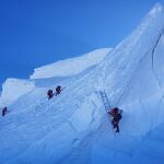 La expedición de Alex Txikon, en su ascensión al Manaslu (8.163 metros)