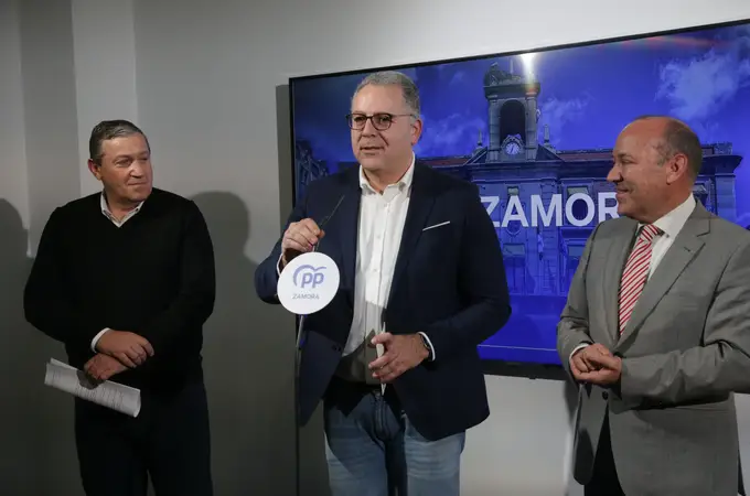 El candidato del PP a la Alcaldía de Zamora se compromete a estar “dos mandatos, como máximo”, en el Ayuntamiento