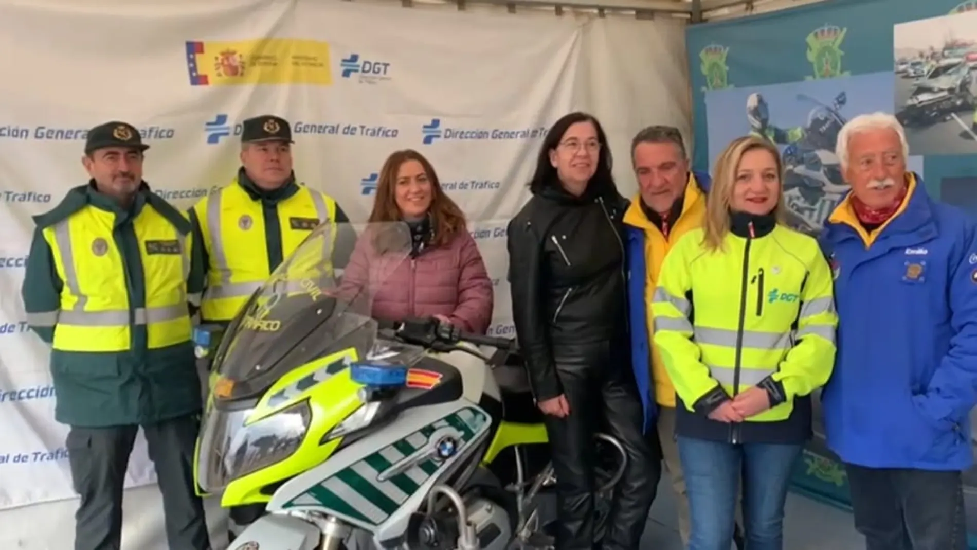 La delegada del Gobierno de España en Castilla y León, Virginia Barcones, visita Pingüinos