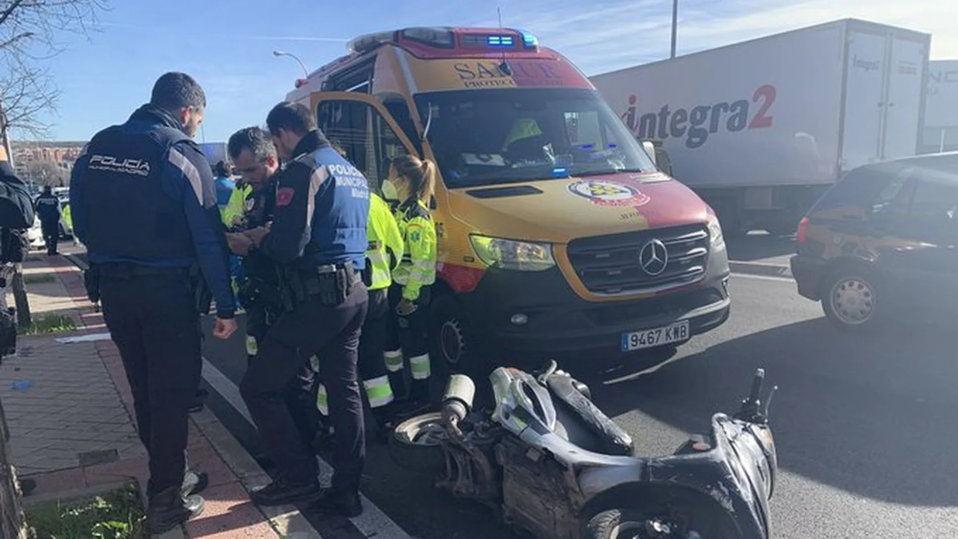 Muere un hombre de 54 años tras perder el control de su moto en Madrid