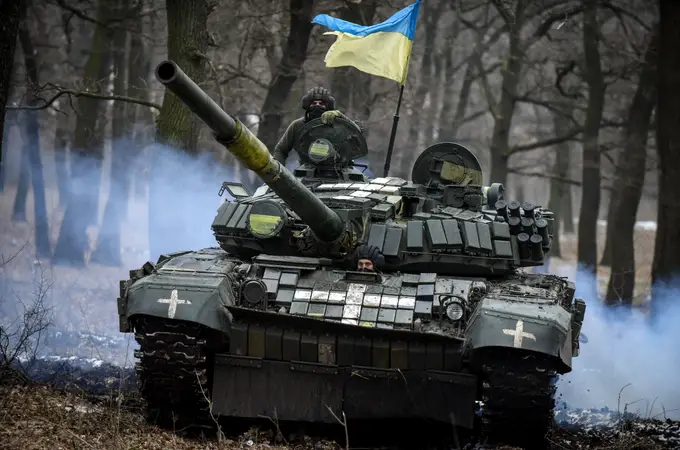 Mientras Europa y Estados Unidos dudaban, Marruecos ya ha suministrado a Ucrania una veintena de carros de combate T-72