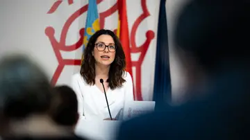 La vicepresidenta y portavoz del Consell, Aitana Mas, durante la rueda de prensa posterior a la sesión plenaria semana del Gobierno valenciano