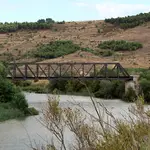 Puente ferroviario "El Carrascal", en el límite entre Peñafiel y Bocos de Duero (Valladolid)